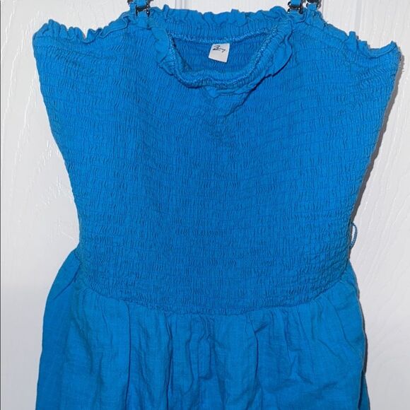 Girls size large Blue SMOCKED Spaghetti straps Ruffled romper LIKE NEW - Picture 3 of 9